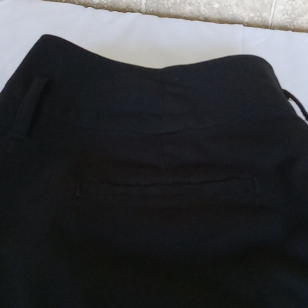 MAURICES WIDE LEG CAPRI - Picture 4 of 5